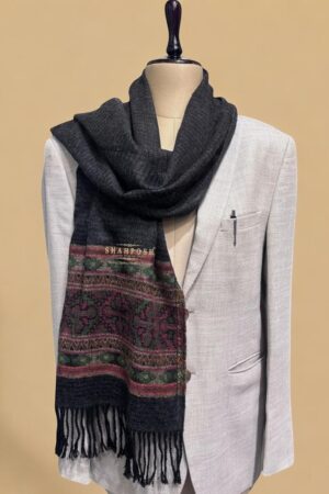 Men Black muffler with ethnic patterns.