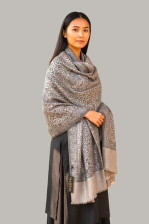 A Shahposh Fine wool Lightweight Paisley Abstract Grey stole